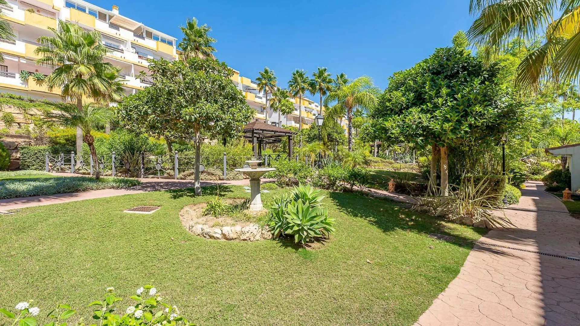 Calanova Grand Golf Stunning Apartment La Cala De Mijas 0*,